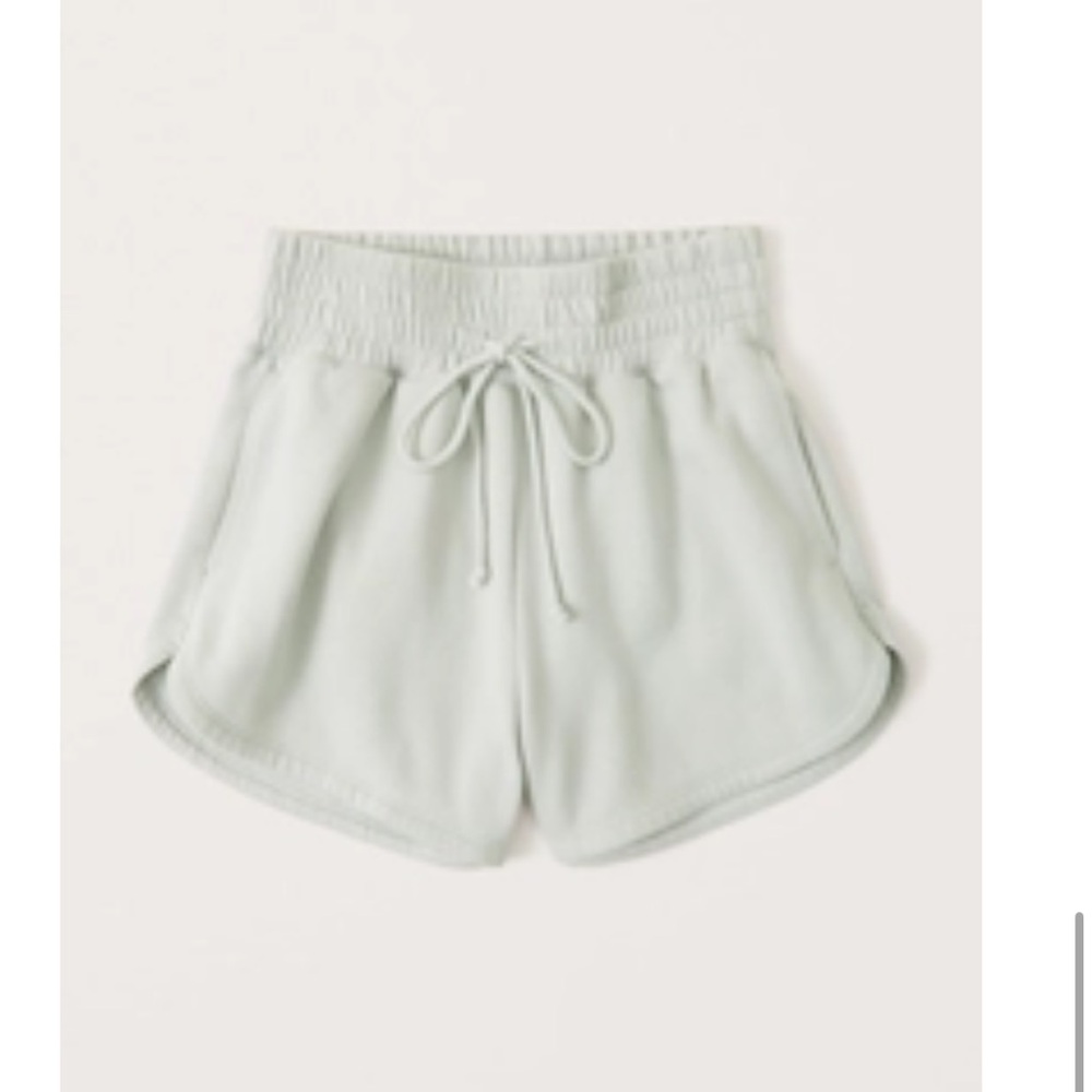 Abercrombie & Fitch Dolphin Hem Fleece Shorts